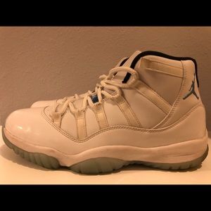 Air Jordan 11 “Legend Blue”